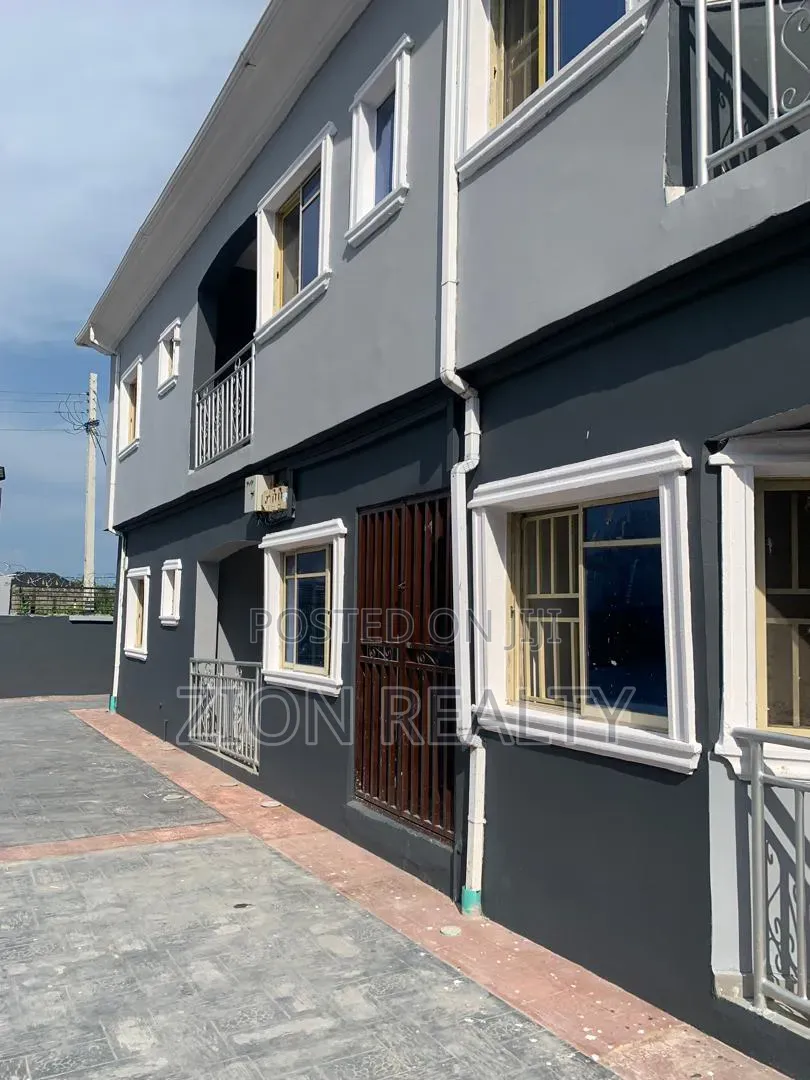 Mini Flat in New Road, Awoyaya for rent
