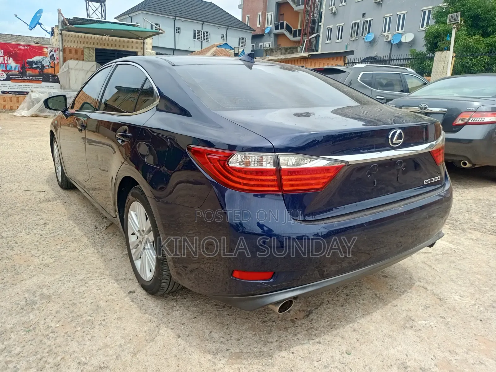 Lexus ES 2016 Blue