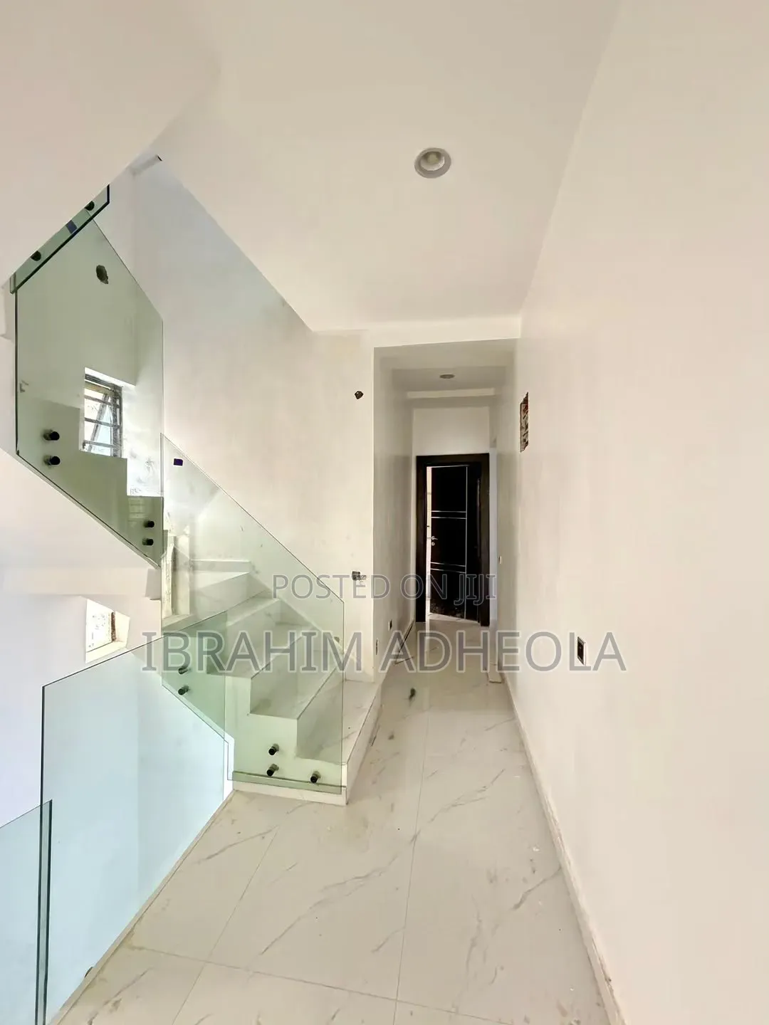 5bdrm Duplex in Magodo Gra Phase1 for sale