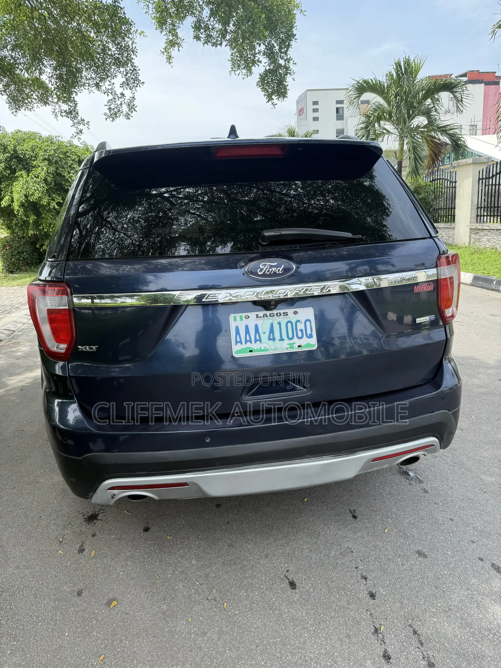 Ford Explorer XLT 4dr SUV AWD (3.5L 6cyl 6A) 2016 Blue