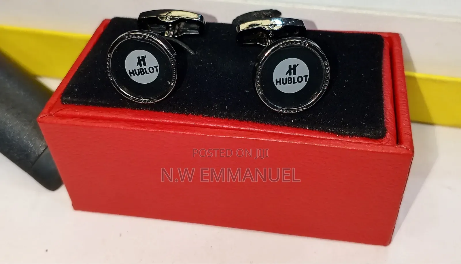 Premium Men’S Cufflinks – Stylish Durable
