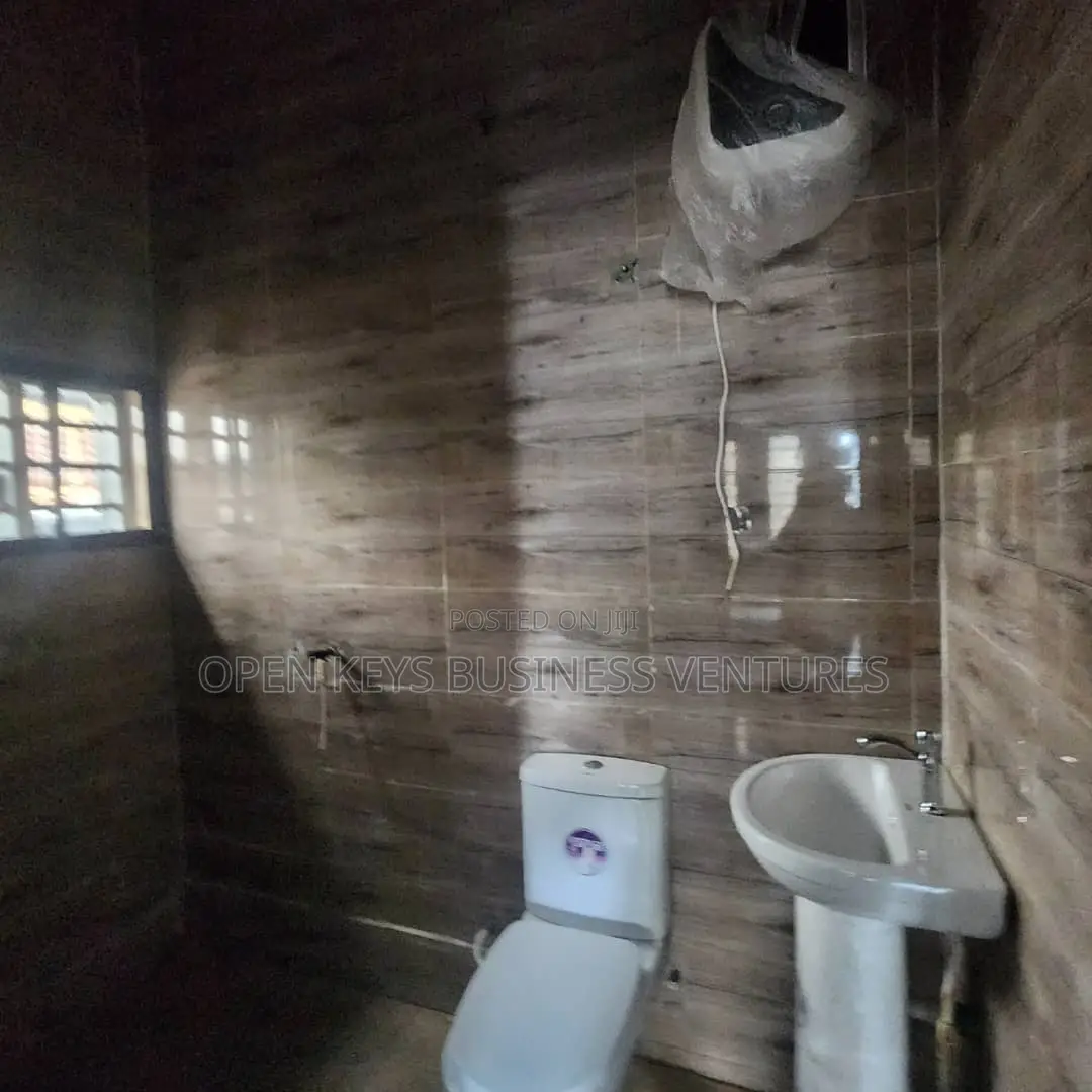 Furnished 4bdrm Duplex in Mini Estate, Old Bodija for sale