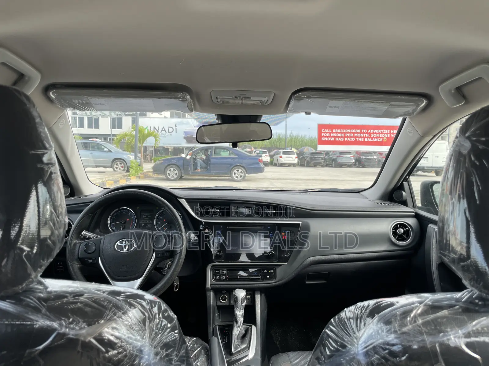 Toyota Corolla LE Eco (1.8L 4cyl 2A) 2018 Black
