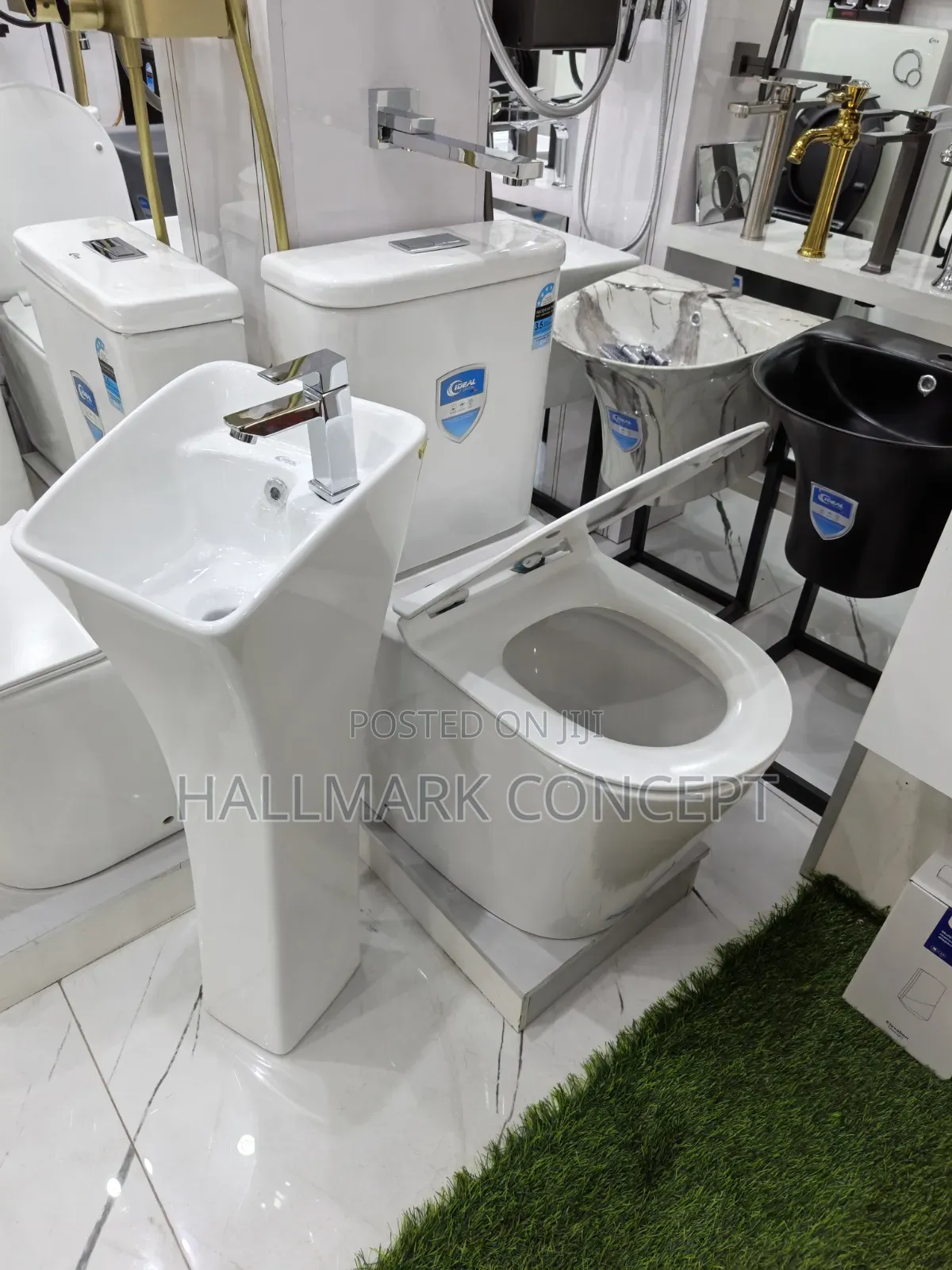 Ideal Crystal Luxury Water Cistern