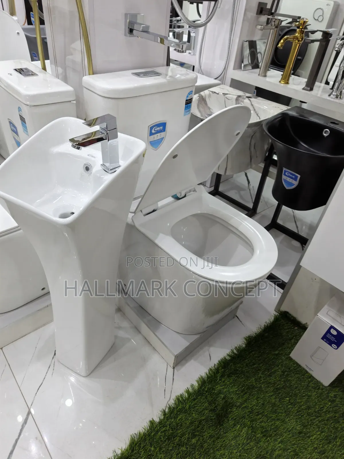Ideal Crystal Luxury Water Cistern