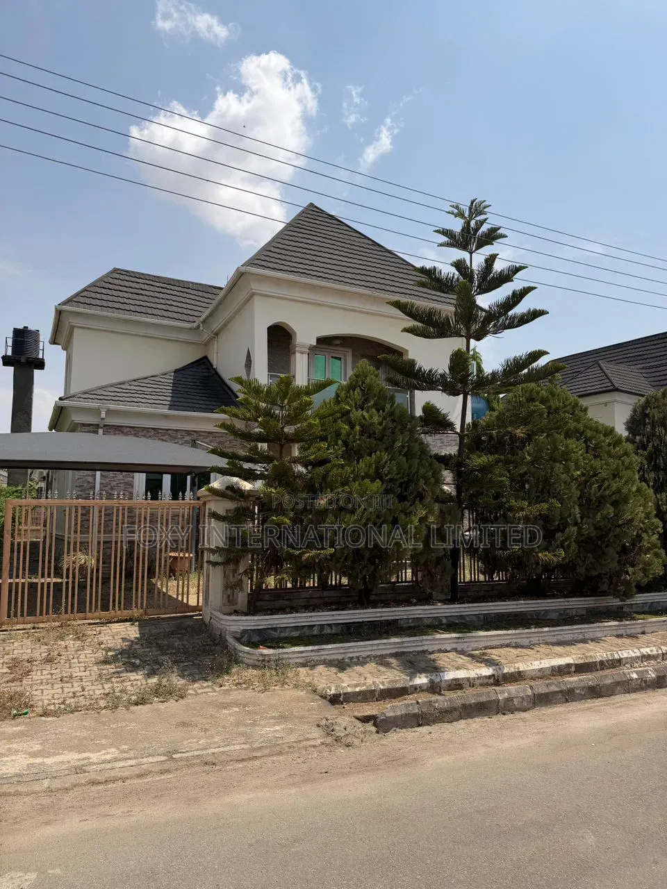 Furnished 3bdrm Duplex in River Park, FHA for sale