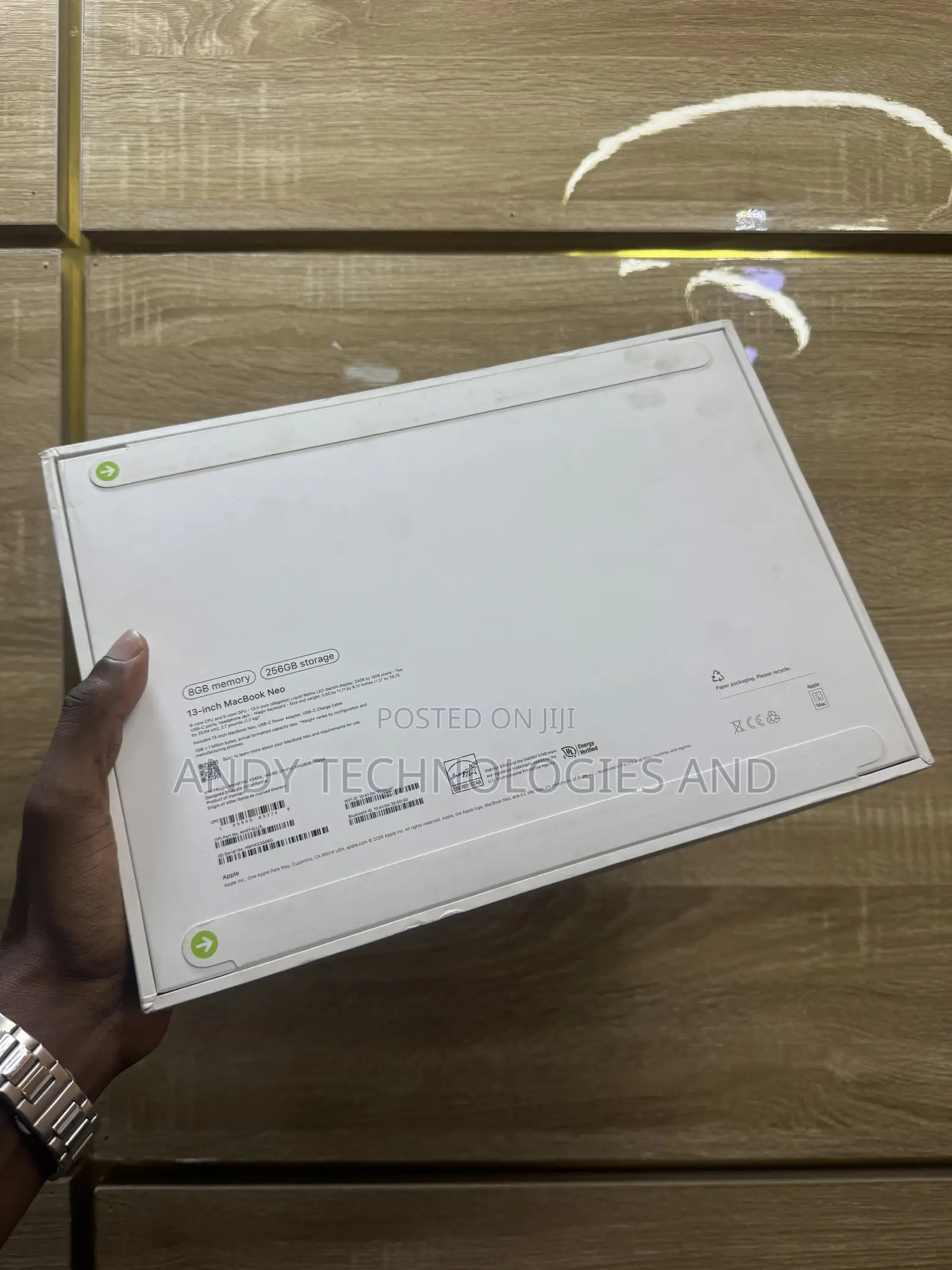 New Laptop Apple MacBook Neo 2026 8GB HDD 256GB