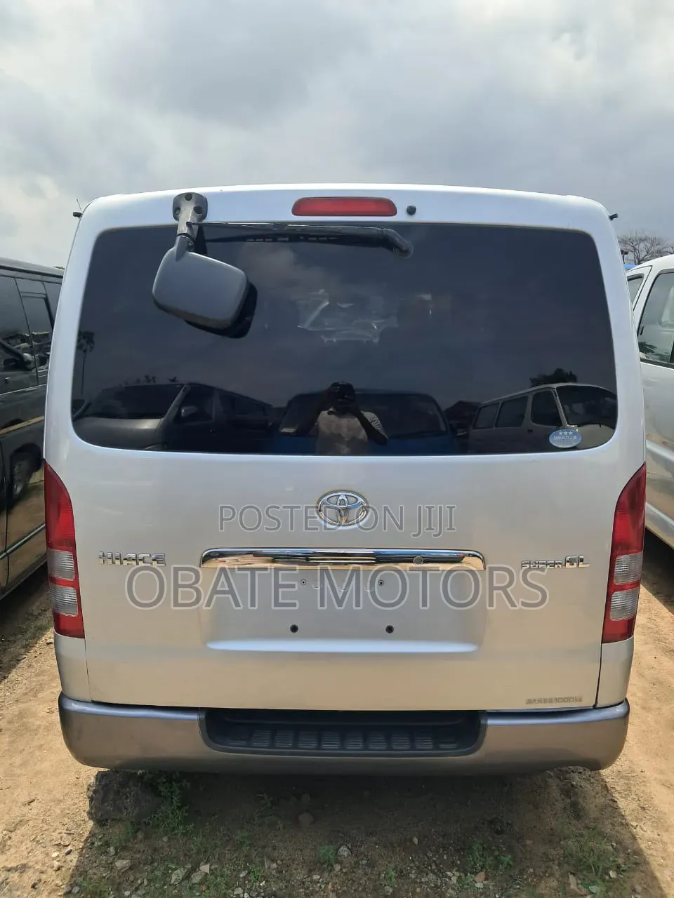 Toyota HiAce 2015 Grey