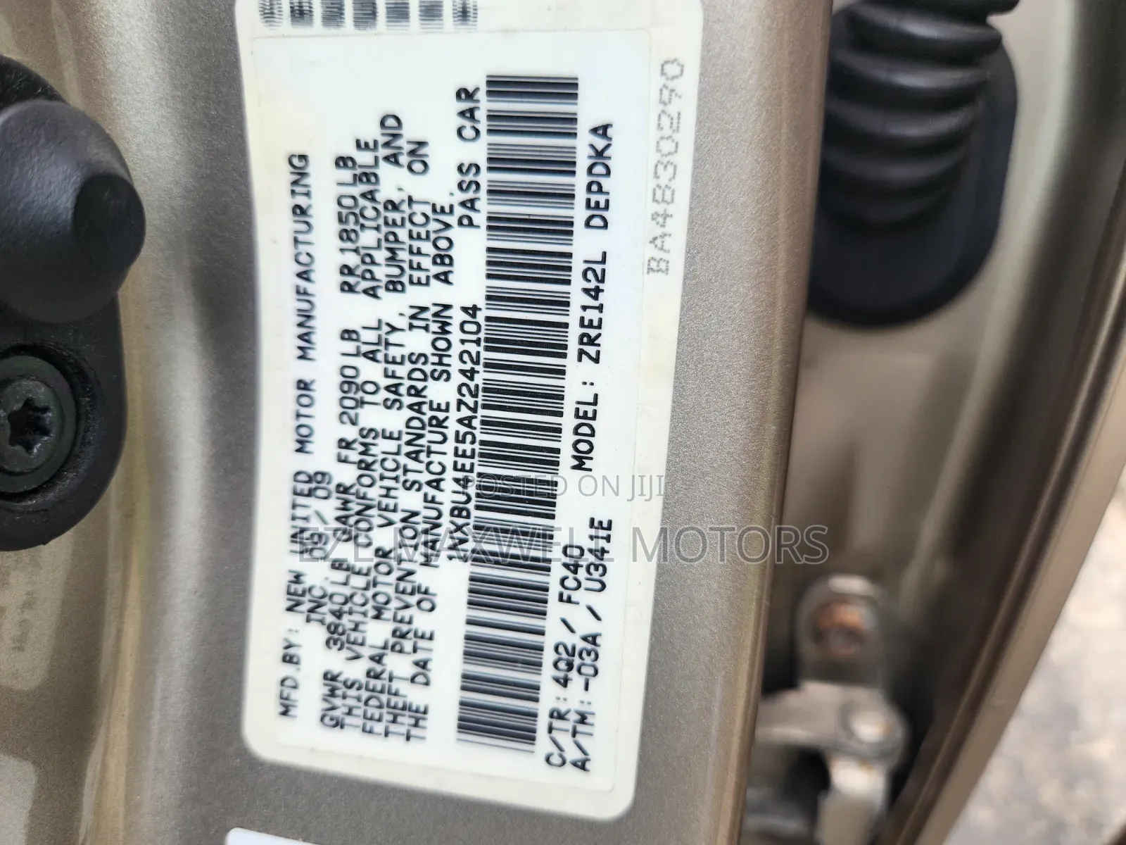 Toyota Corolla 2010 Gold