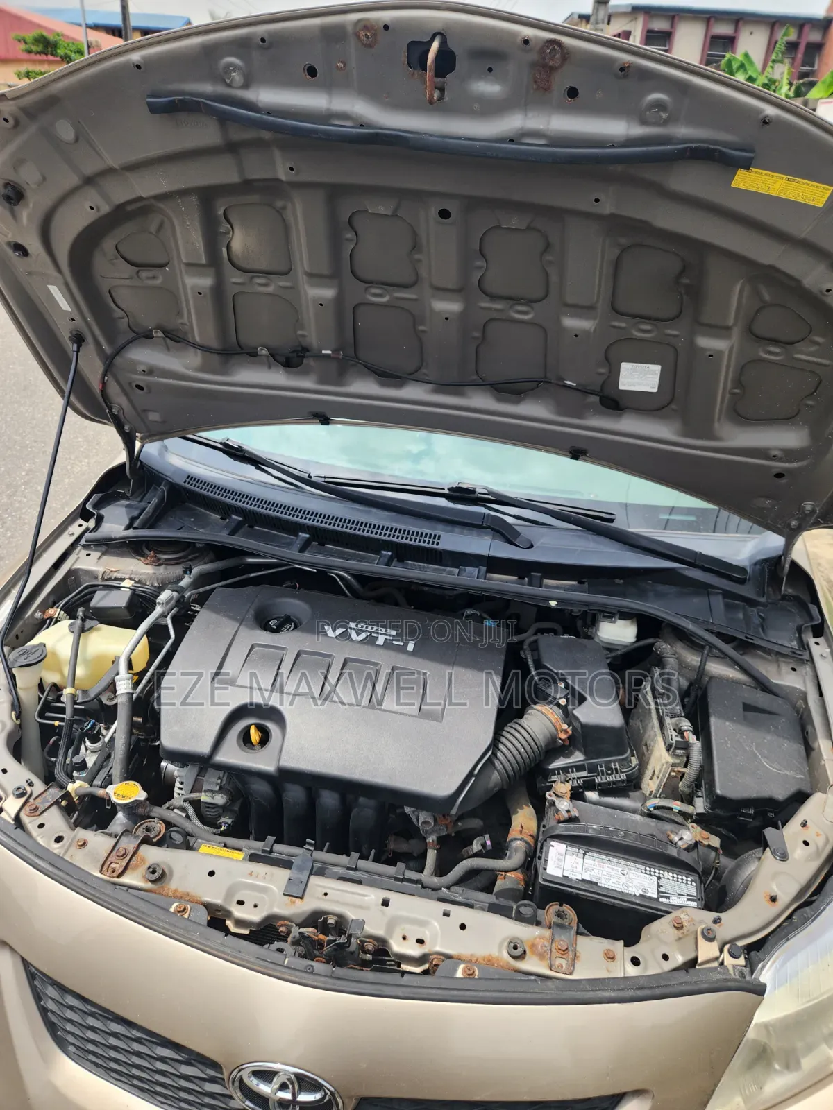 Toyota Corolla 2010 Gold