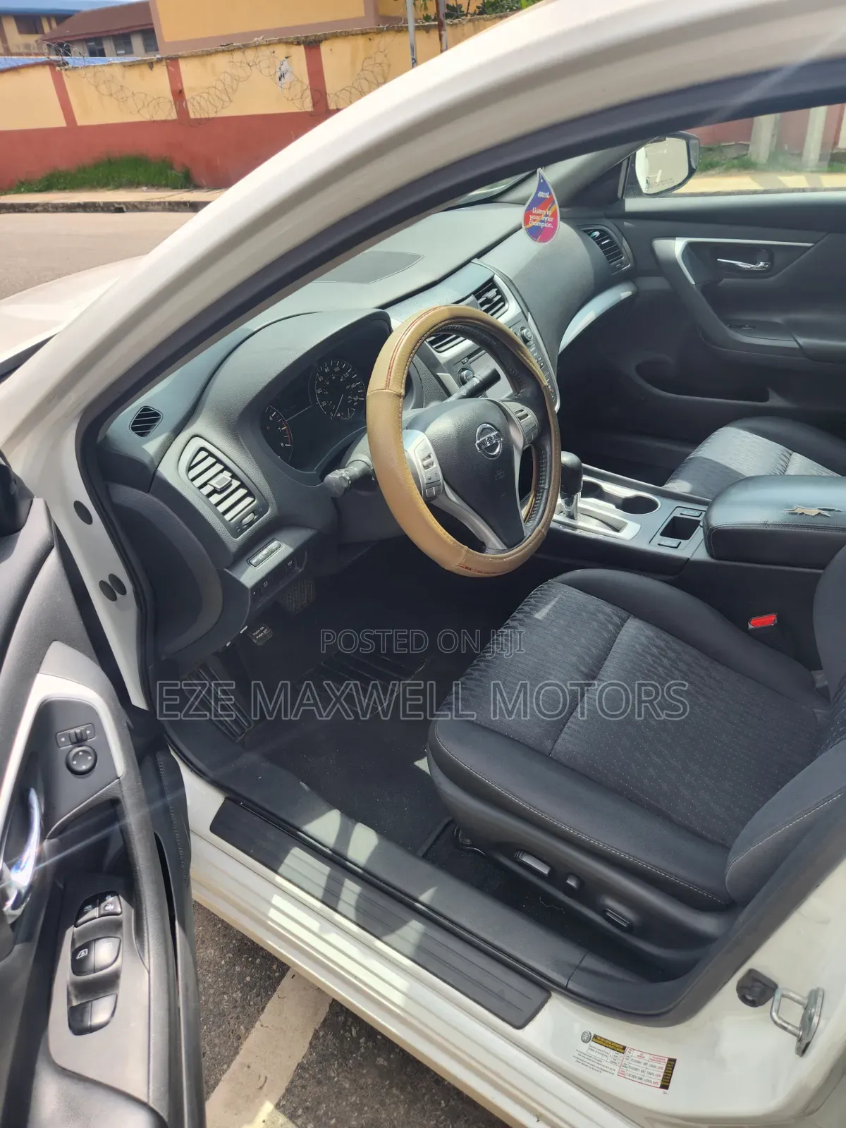 Nissan Altima 2.5 SV 2017.5 2017 White