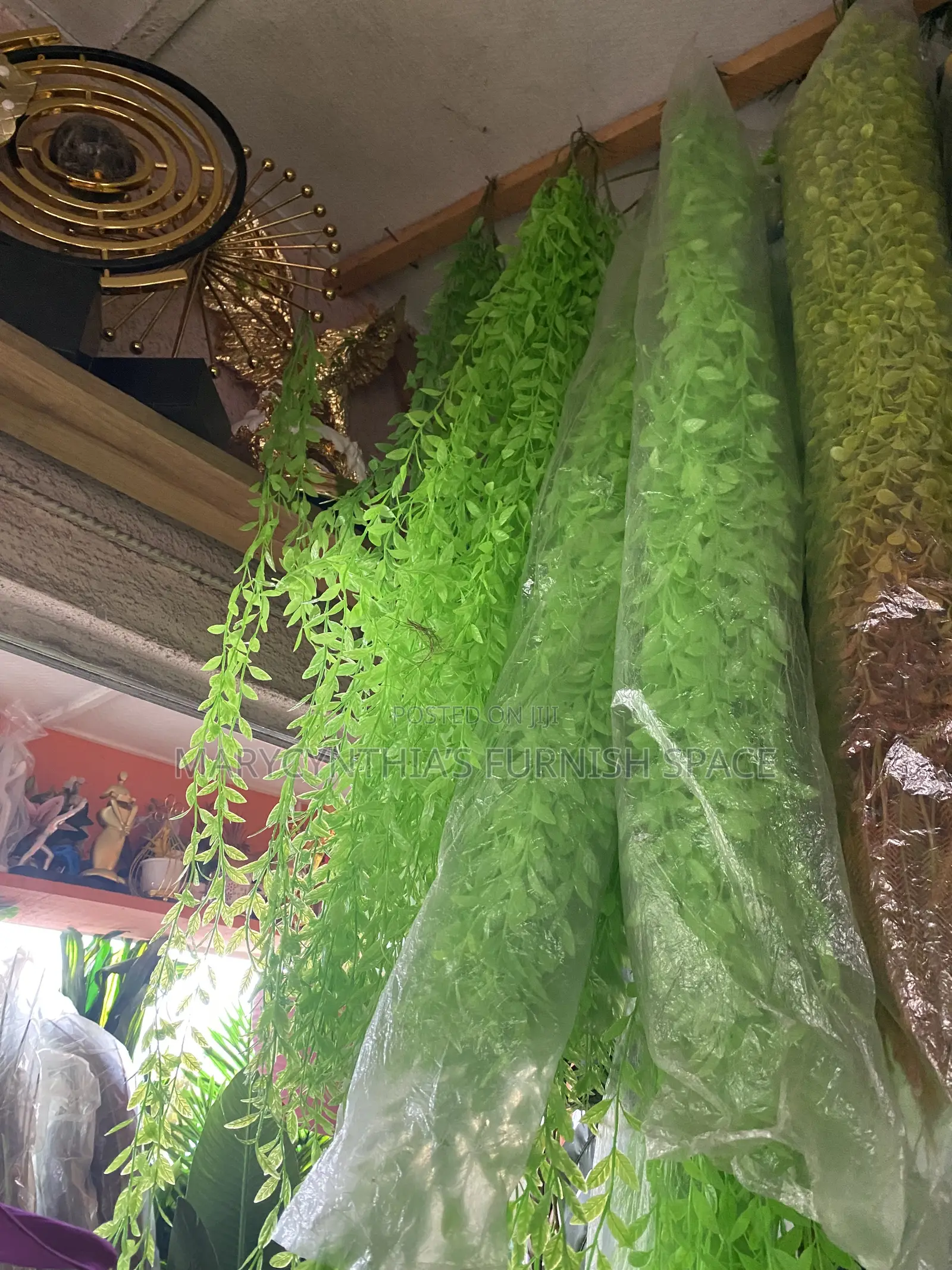 Drop-Down Flowers – Elegant Event Home Decoration