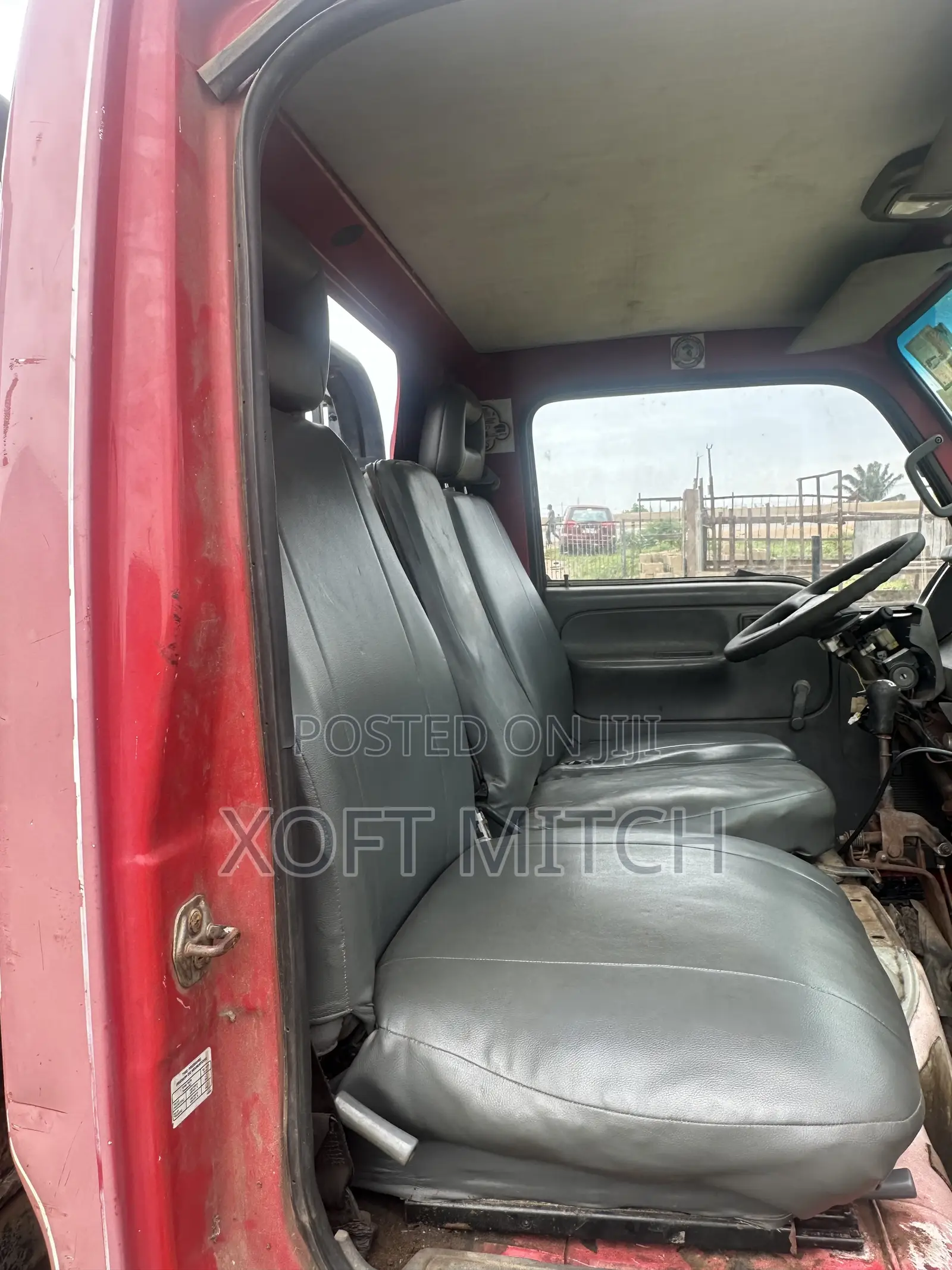Nissan Canbstar 2004