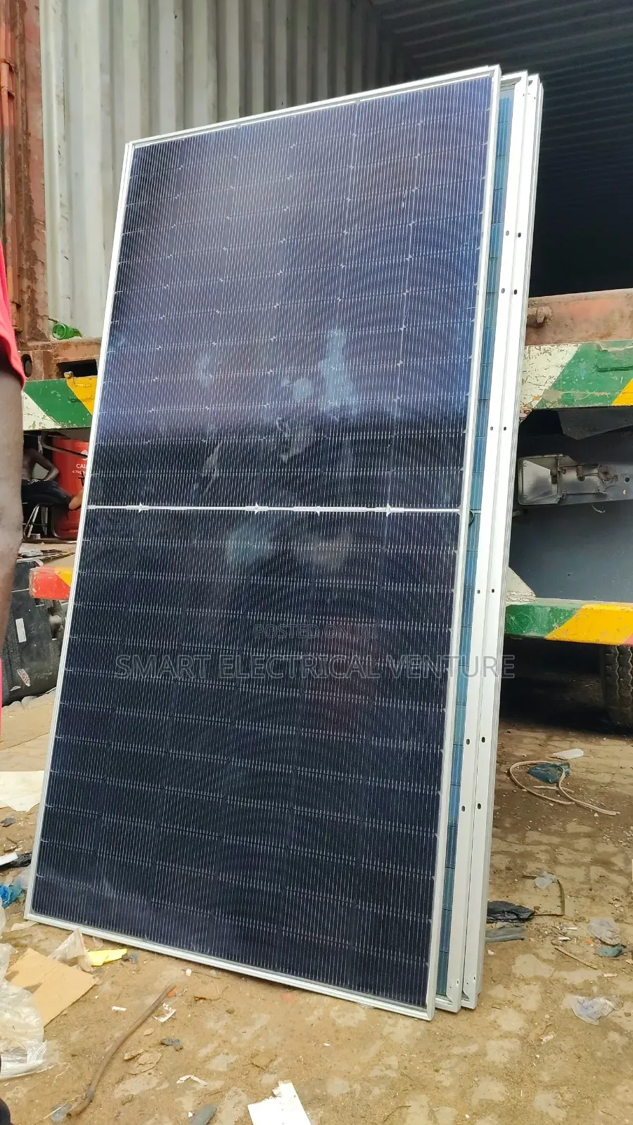 630watt Original Jinko Bifacial Panel 144cells