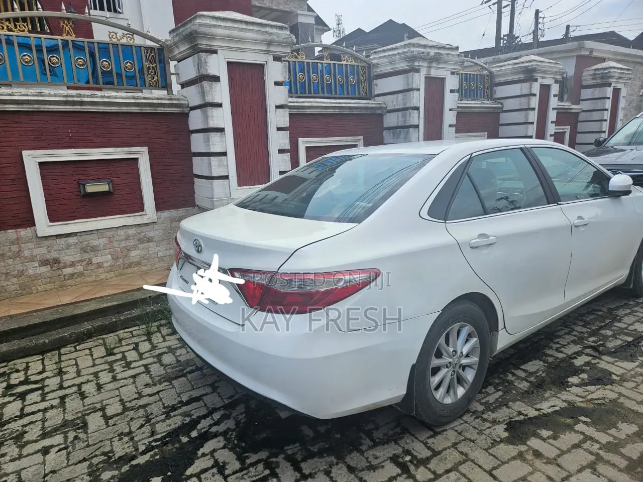Toyota Camry 2017 White