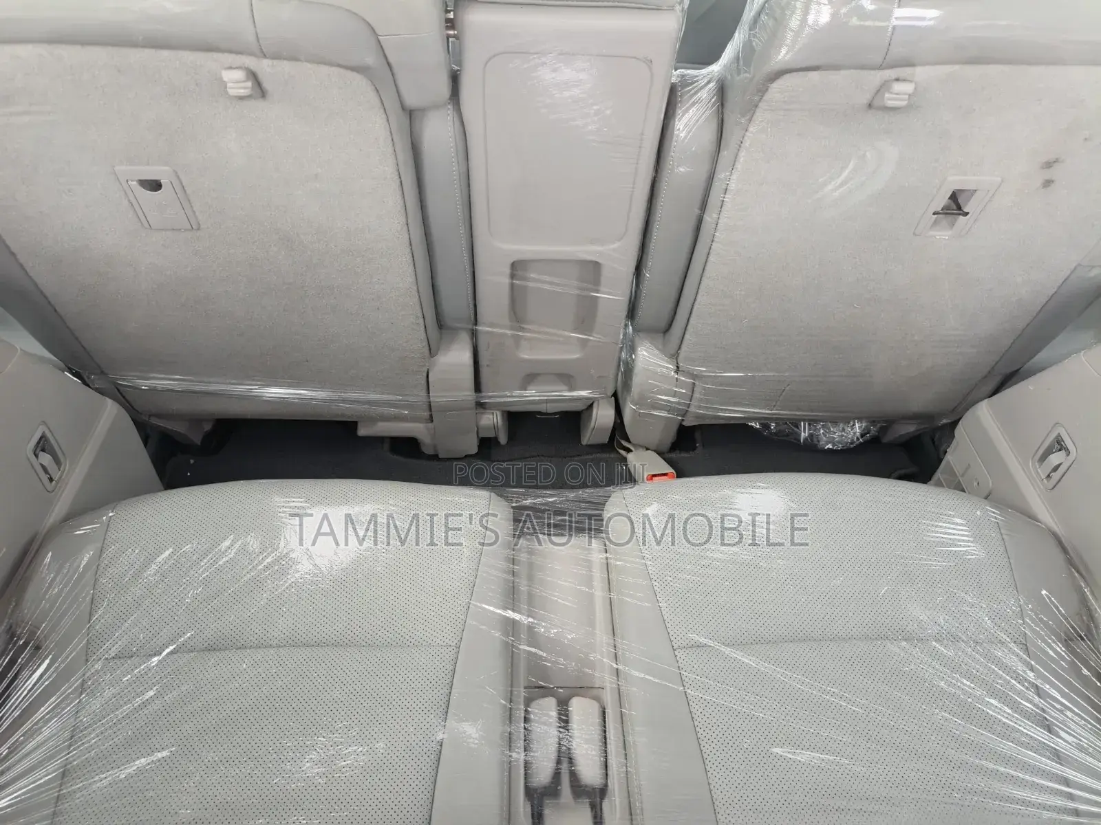 Toyota Highlander 3.5L 4WD 2013 Matt Black