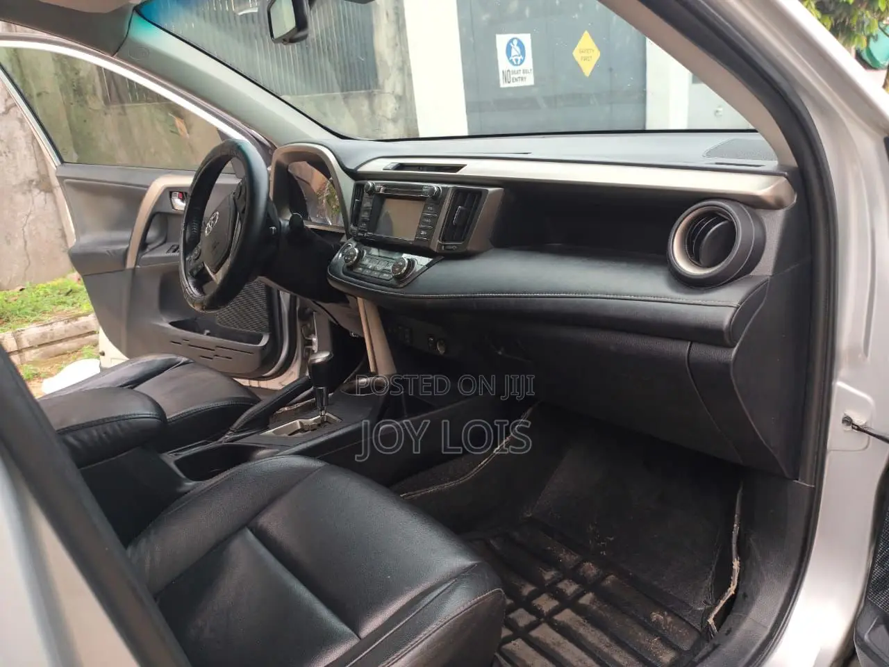 Toyota RAV4 LE 4dr SUV (2.5L 4cyl 6A) 2014 Silver