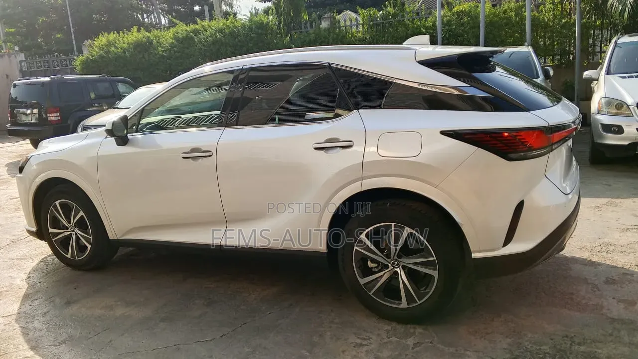 Lexus RX 350 2025 White