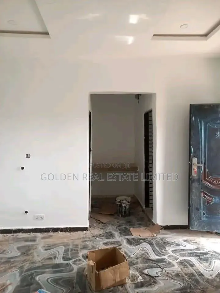 4bdrm Duplex in Apo Resettlement for sale