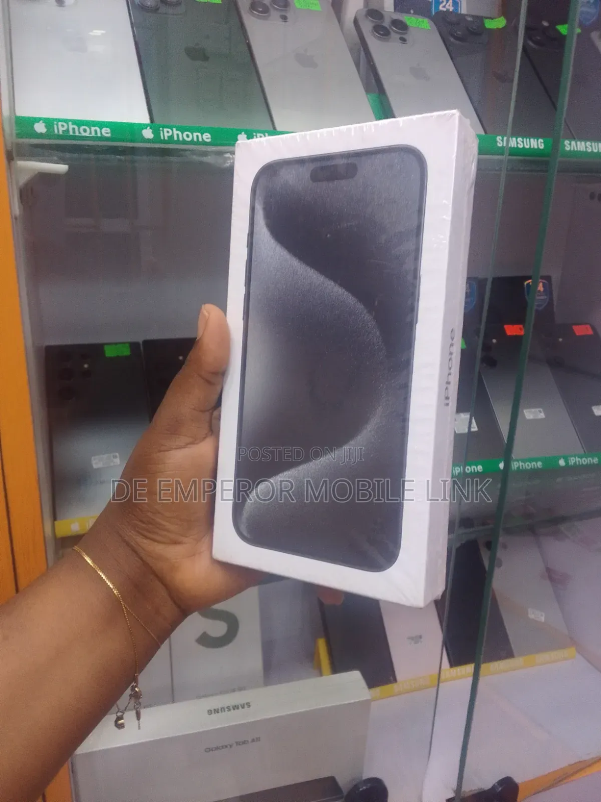New Apple iPhone 15 Pro Max 512 GB Black