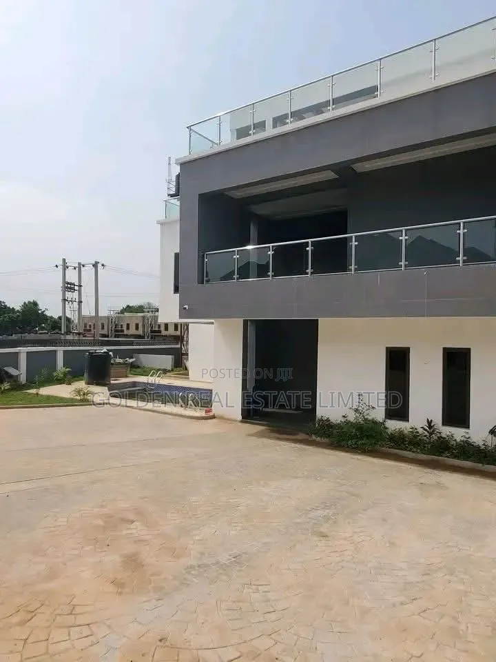 5bdrm Duplex in Lokogoma for sale