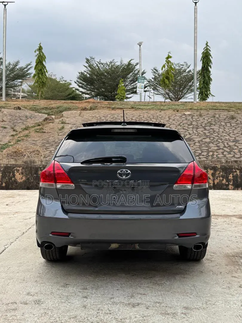 Toyota Venza V6 2009 Gray