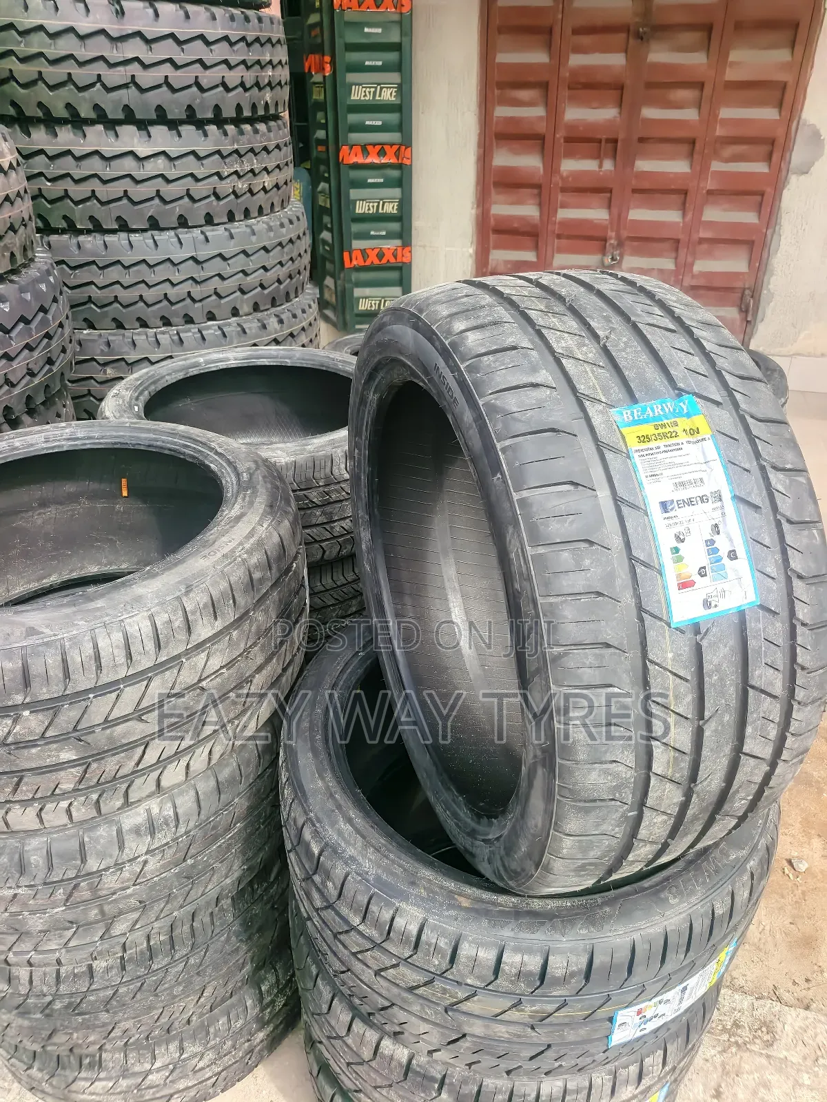 325/35zr22 Bearway and All Kinds Tyres Available
