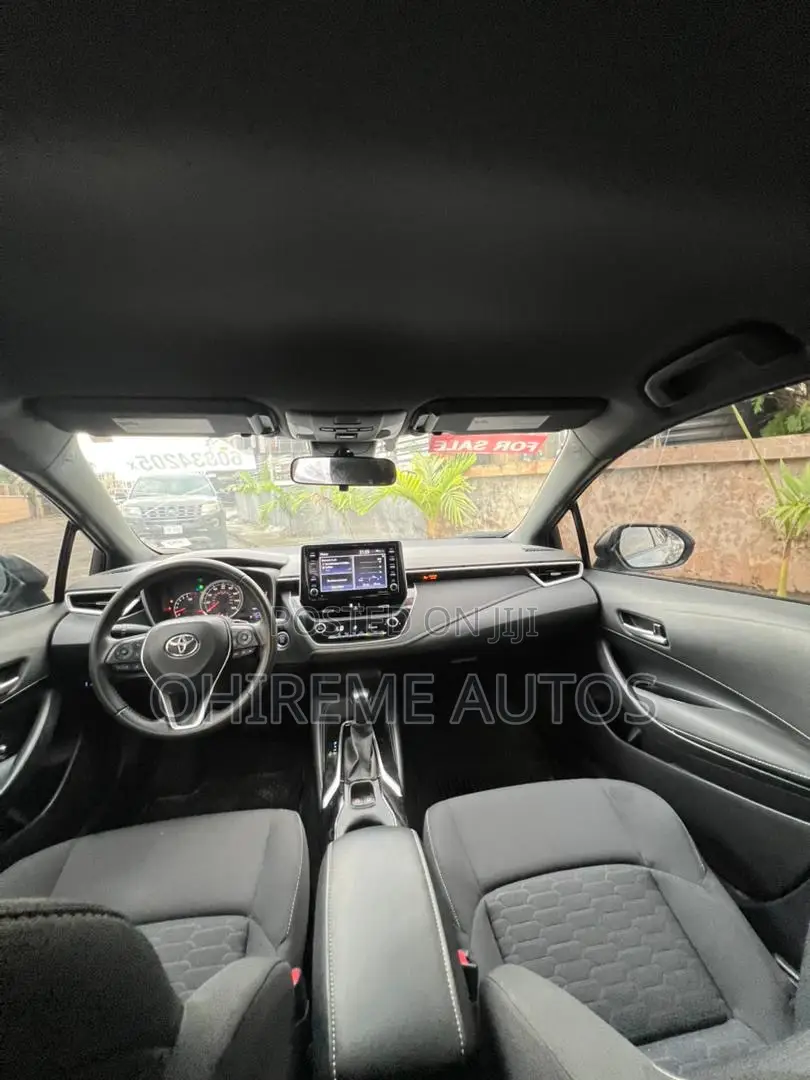 Toyota Corolla 2021 Silver