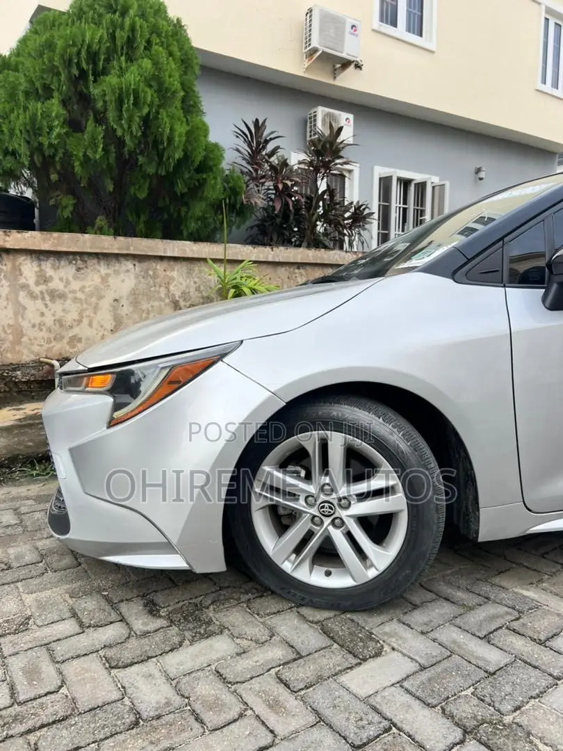 Toyota Corolla 2021 Silver