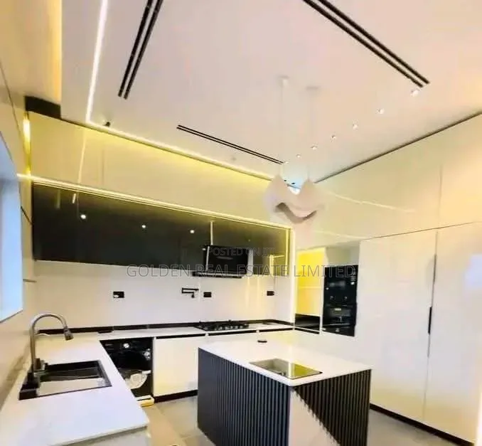 4bdrm Duplex in Guzape District for sale