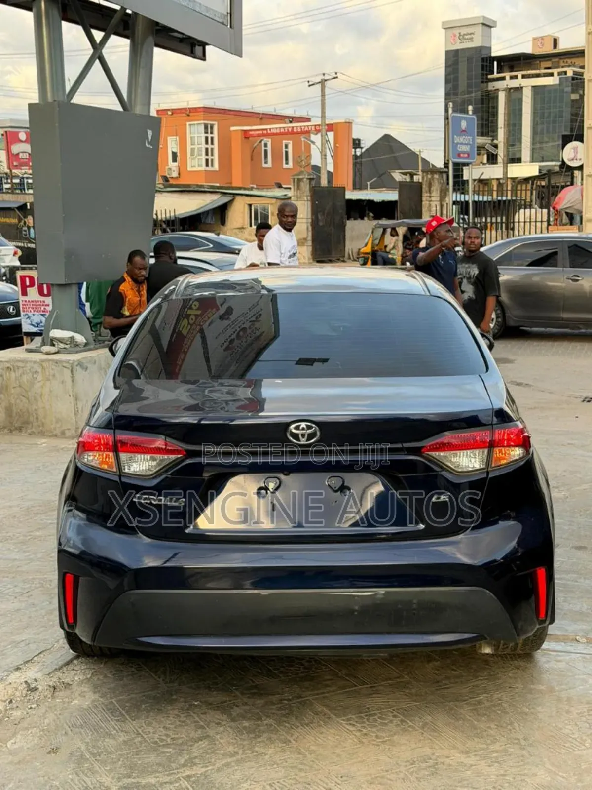Toyota Corolla LE 2020 Blue