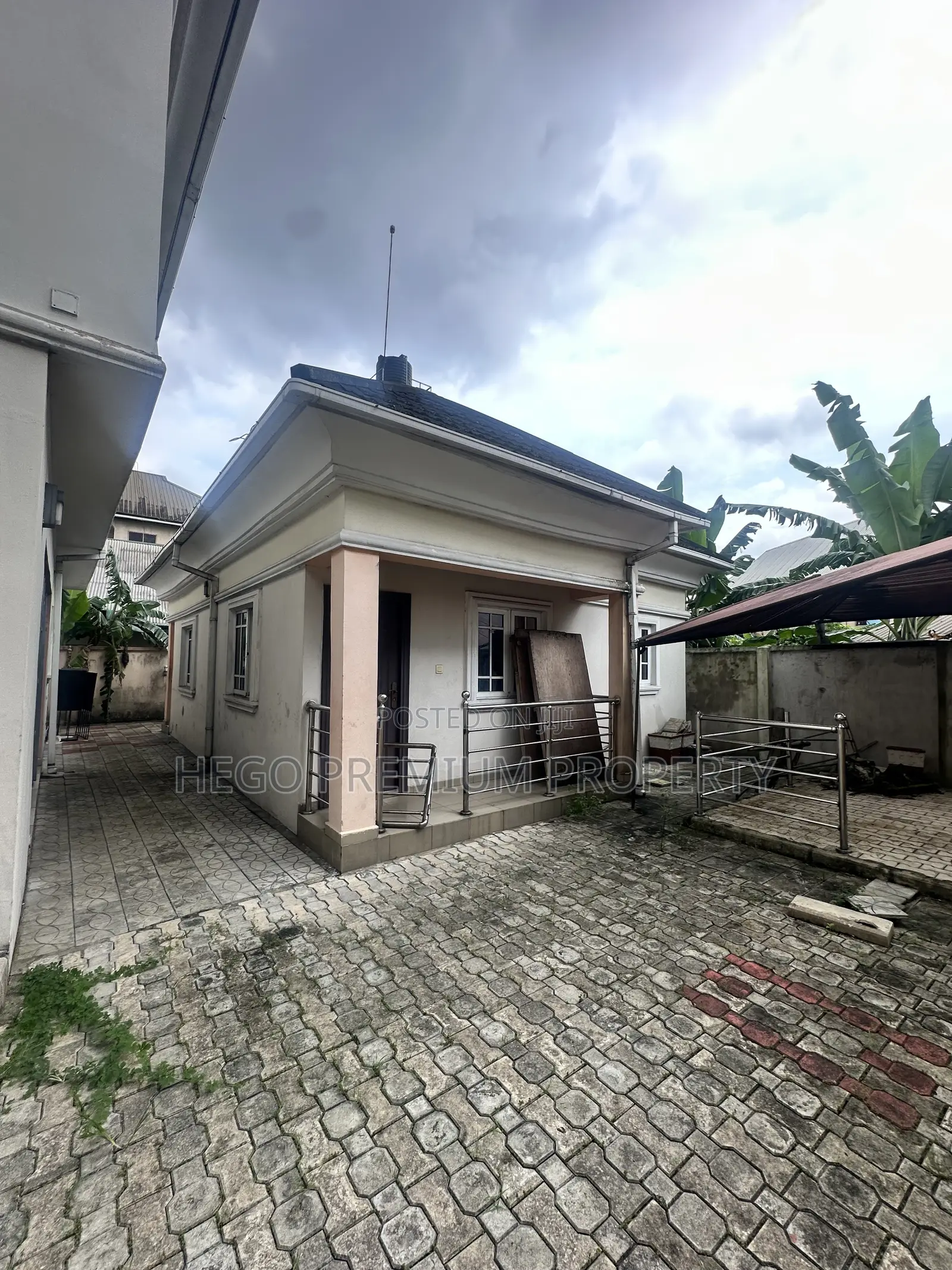 4bdrm Duplex in Farm Road 2, Eliozu for rent