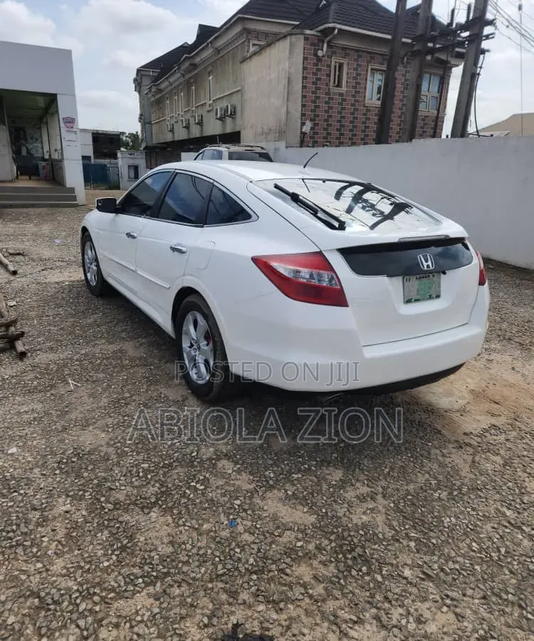 Honda Accord Crosstour EX-L AWD 2010 White