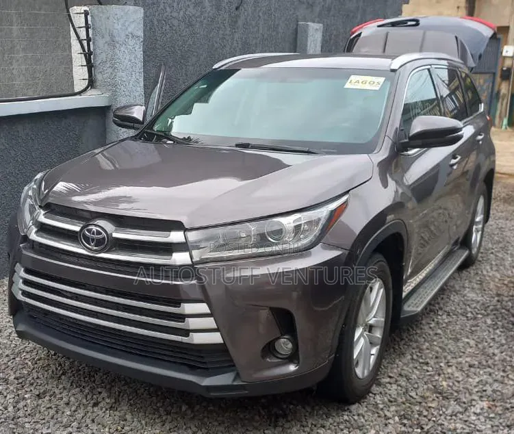 Toyota Highlander 2016 Gray