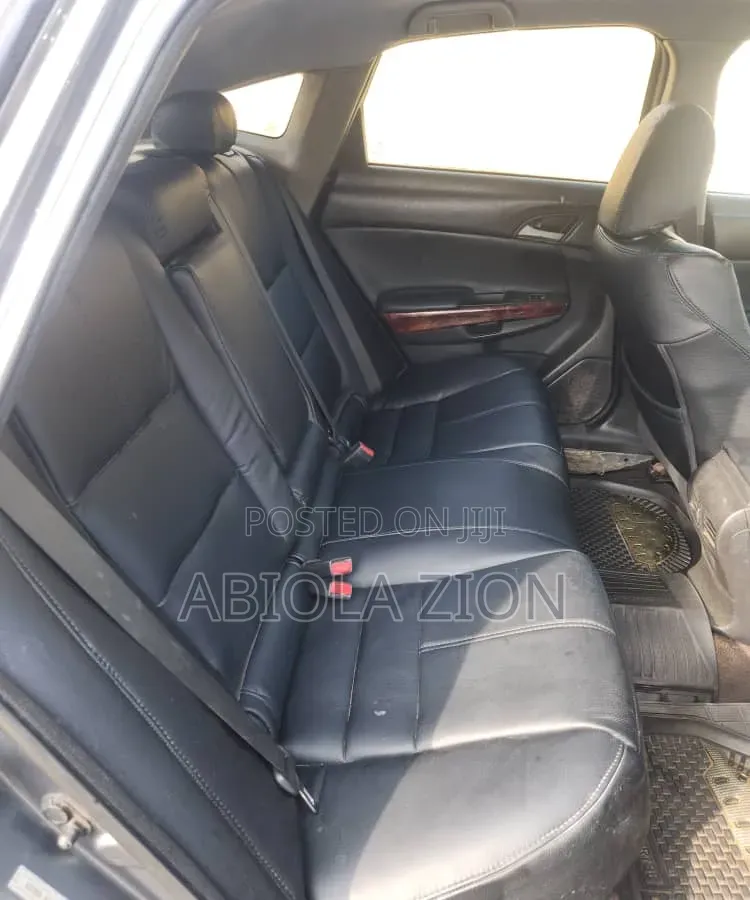 Honda Accord Crosstour EX-L AWD 2011 Gray