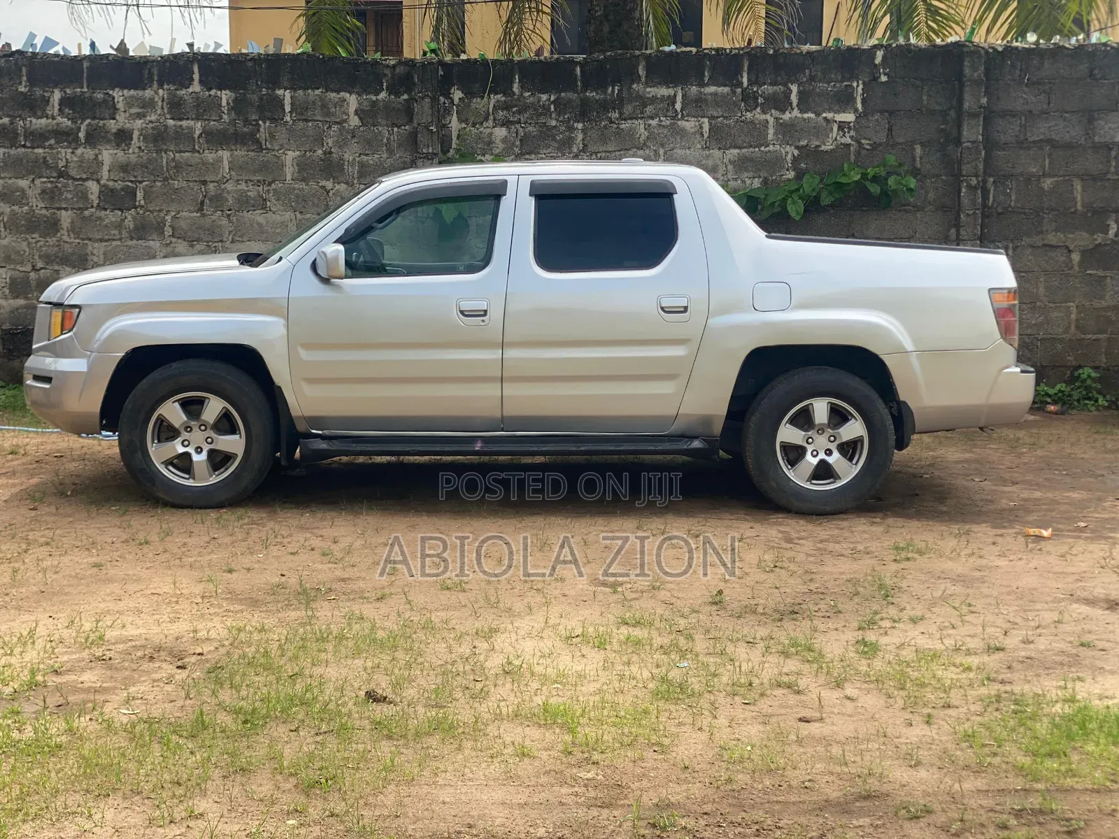 Honda Ridgeline RTL w/Leather 4x4 Crew Cab 122 in. WB 2007 Silver