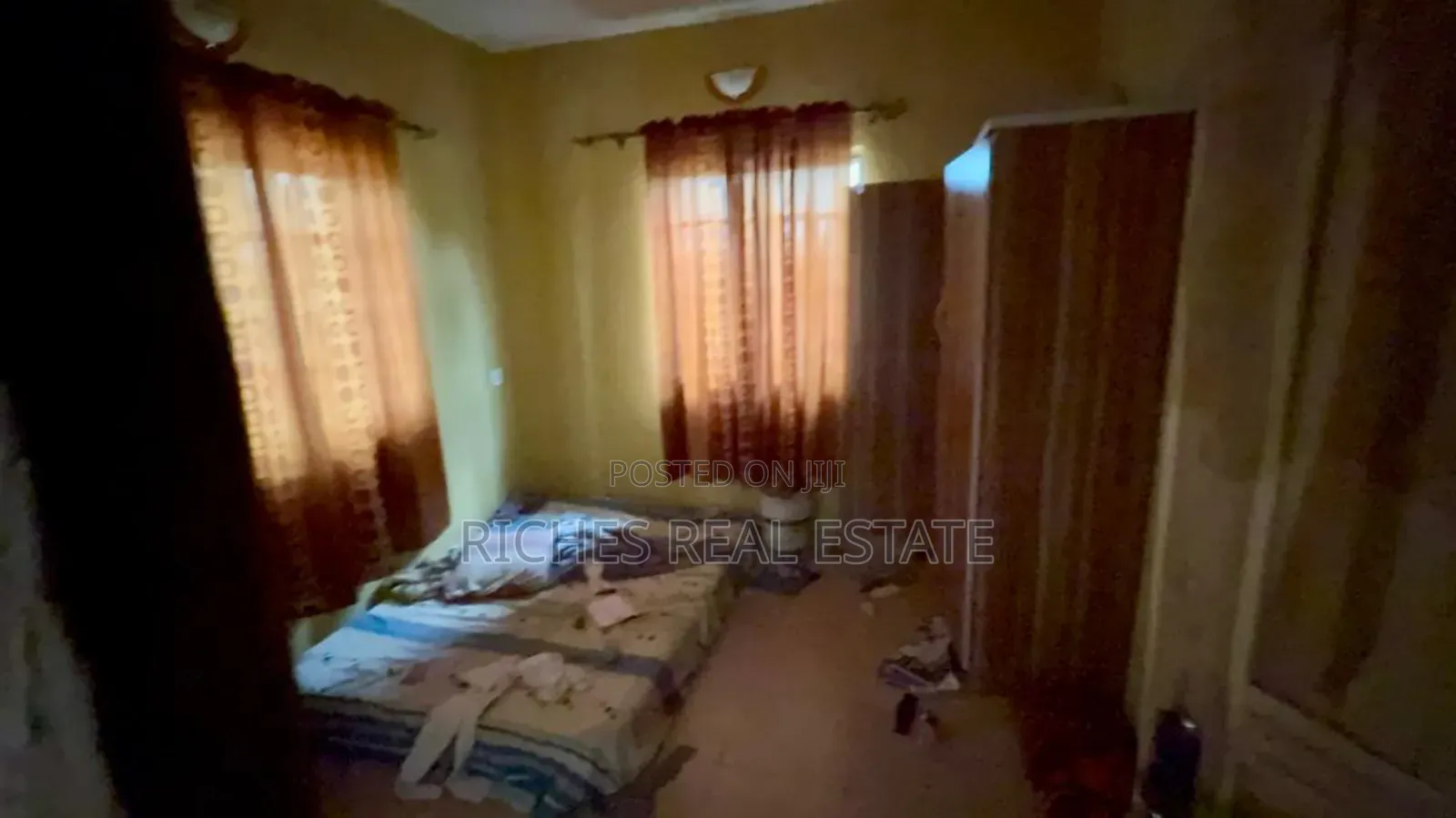 3bdrm Block of Flats in Tipper, Ibadan for sale