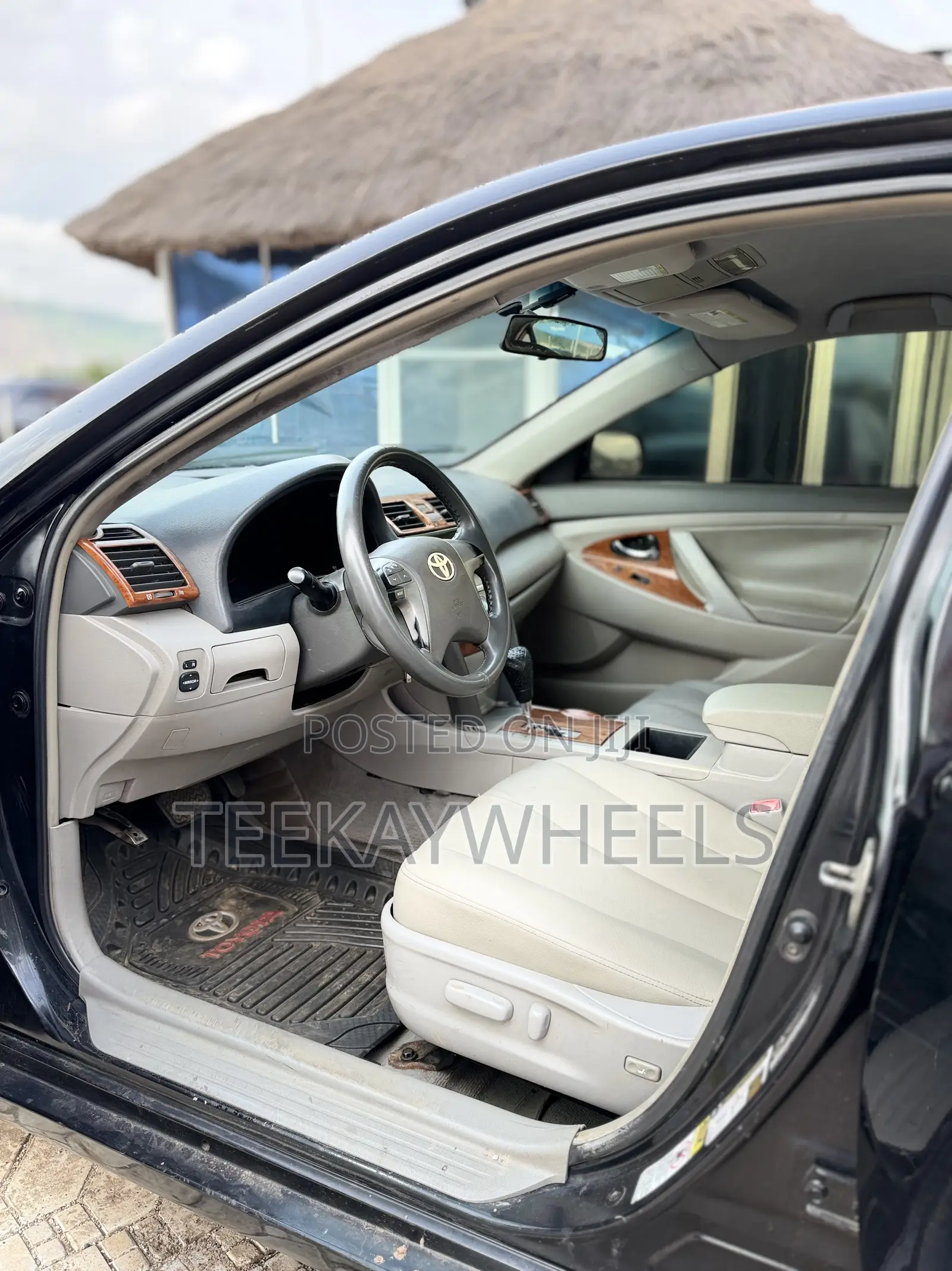 Toyota Camry LE V6 4dr Sedan (3.5L 6cyl 6AM) 2008 Black