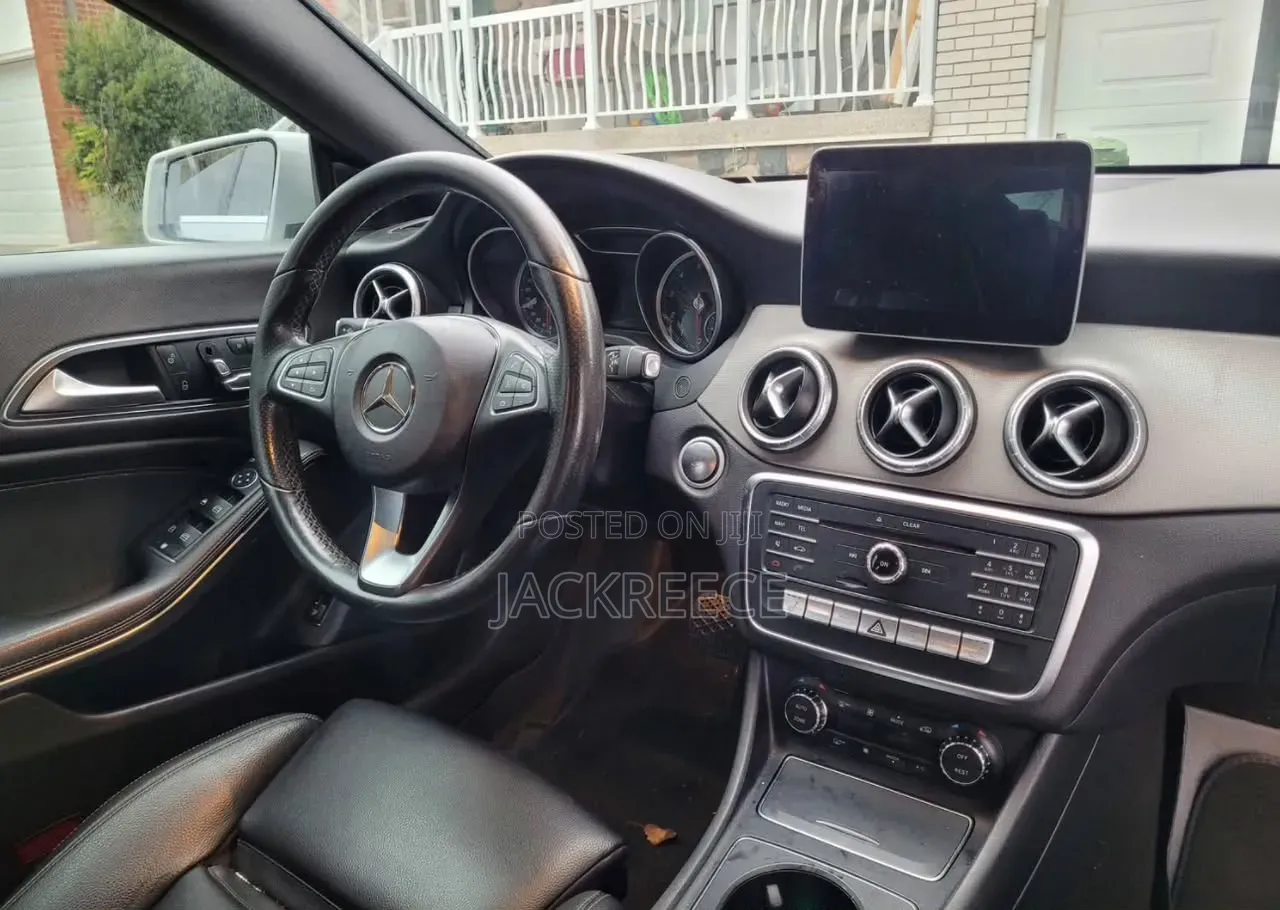 Mercedes-Benz CL 2018 White