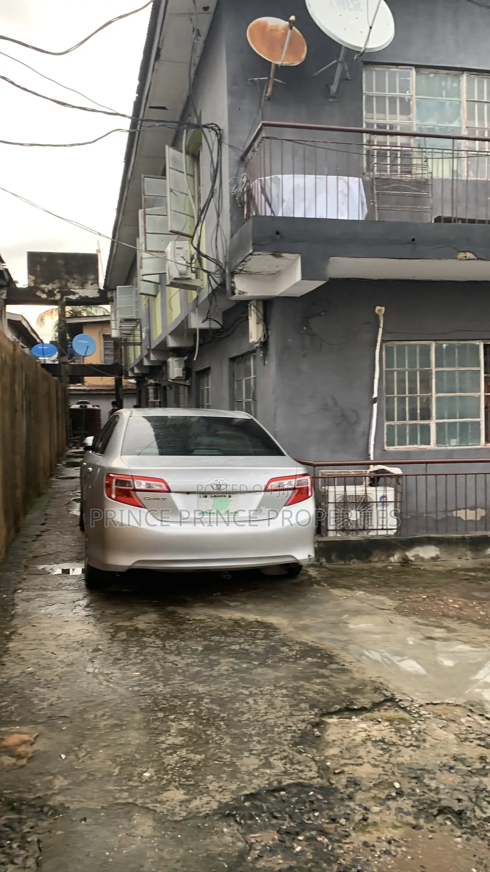 3bdrm Block of Flats in Surulere, Masha for sale