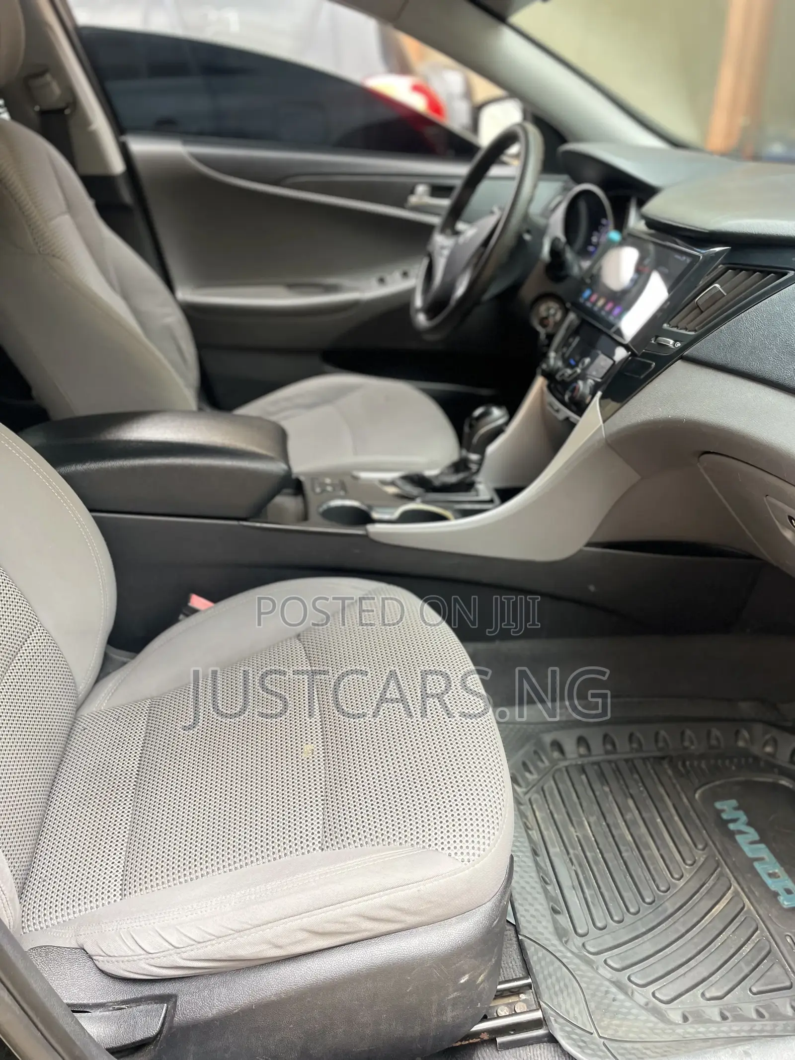 Hyundai Sonata 2011 Black