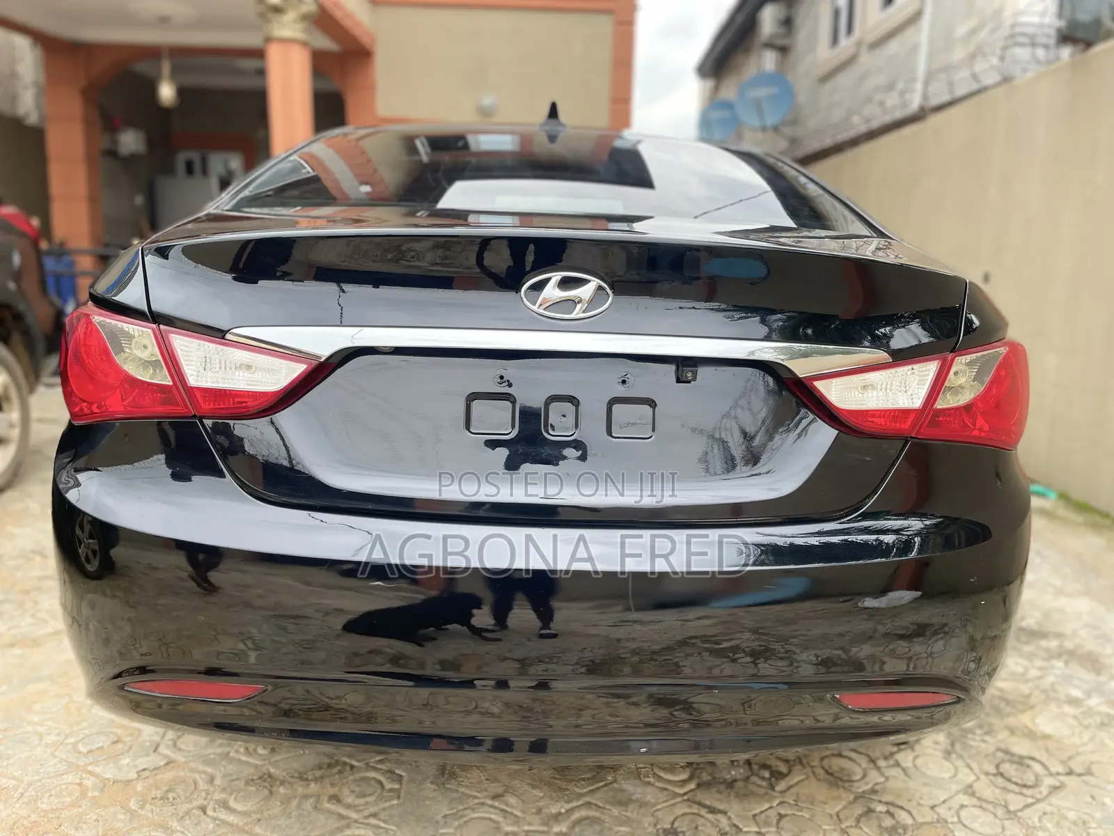 Hyundai Sonata 2011 Black