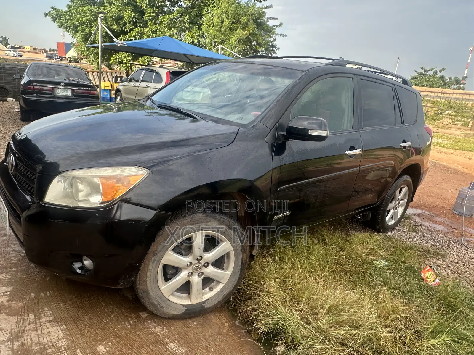Toyota RAV4 2010 Black