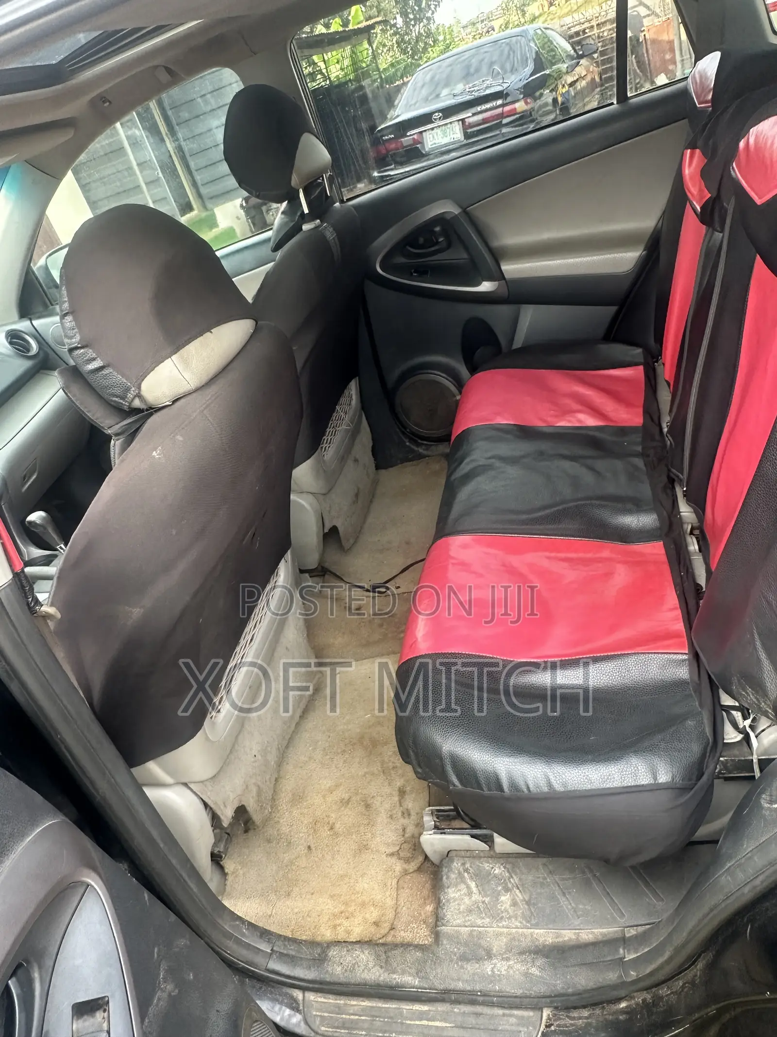 Toyota RAV4 2010 Black
