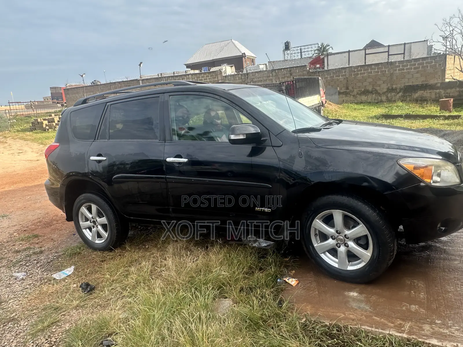 Toyota RAV4 2010 Black