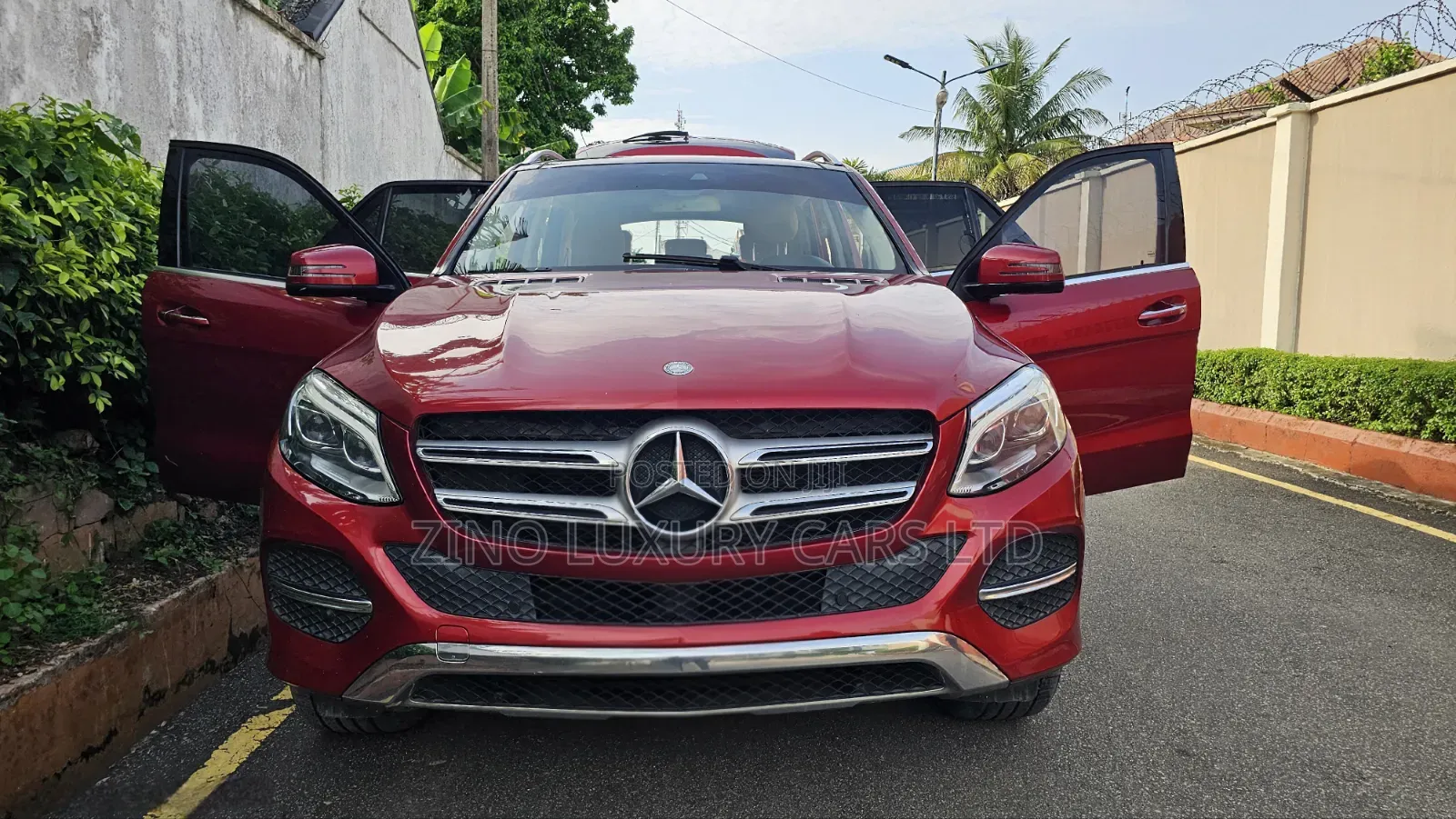 Mercedes-Benz GLE-Class 2017 Red
