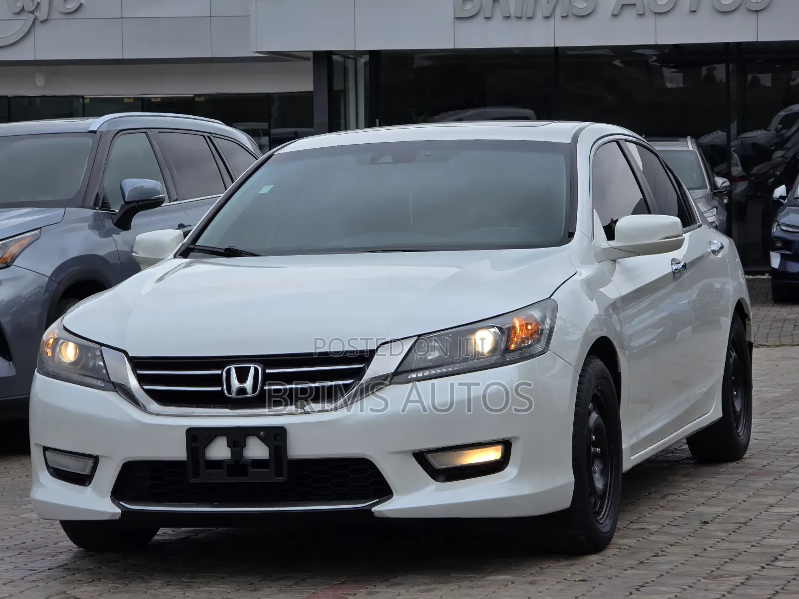 Honda Accord EX 4dr Sedan (2.4L 4cyl CVT) 2014 White