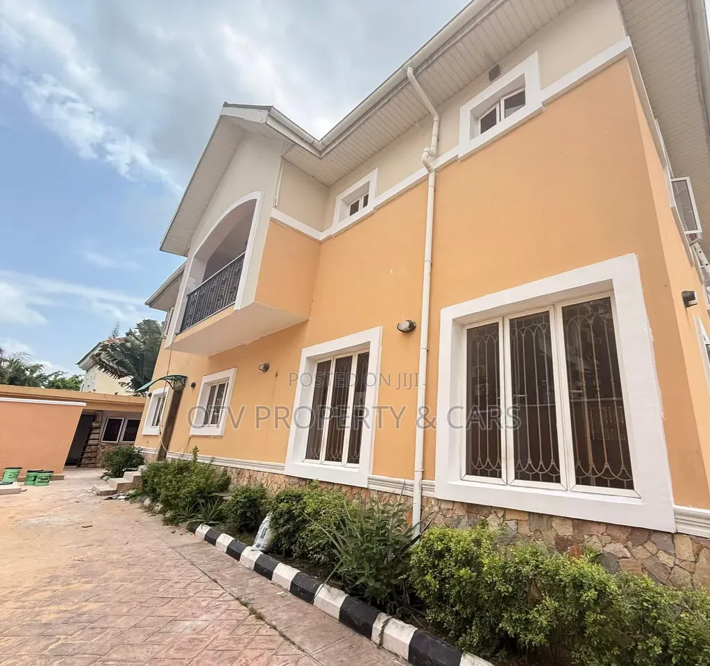 Furnished 5bdrm Duplex in Banana Island for rent