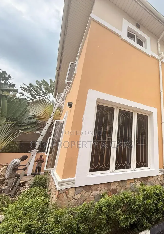 Furnished 5bdrm Duplex in Banana Island for rent