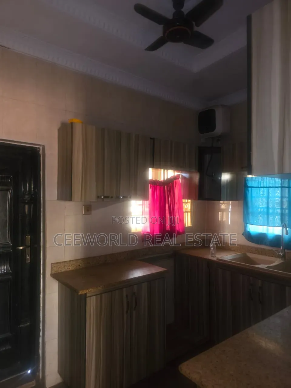 3bdrm Bungalow in Unity Estate Elebu, Akala Express for rent